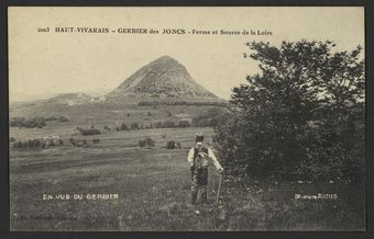 Haut-Vivarais - Gerbier des Joncs - Ferme et Source de la Loire