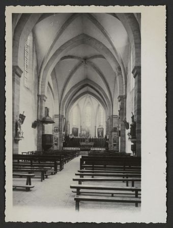 Intérieur de l'église Saint-Martin à Hauterives