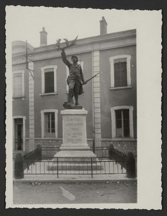 Monument aux morts de Chatillon-en-Diois